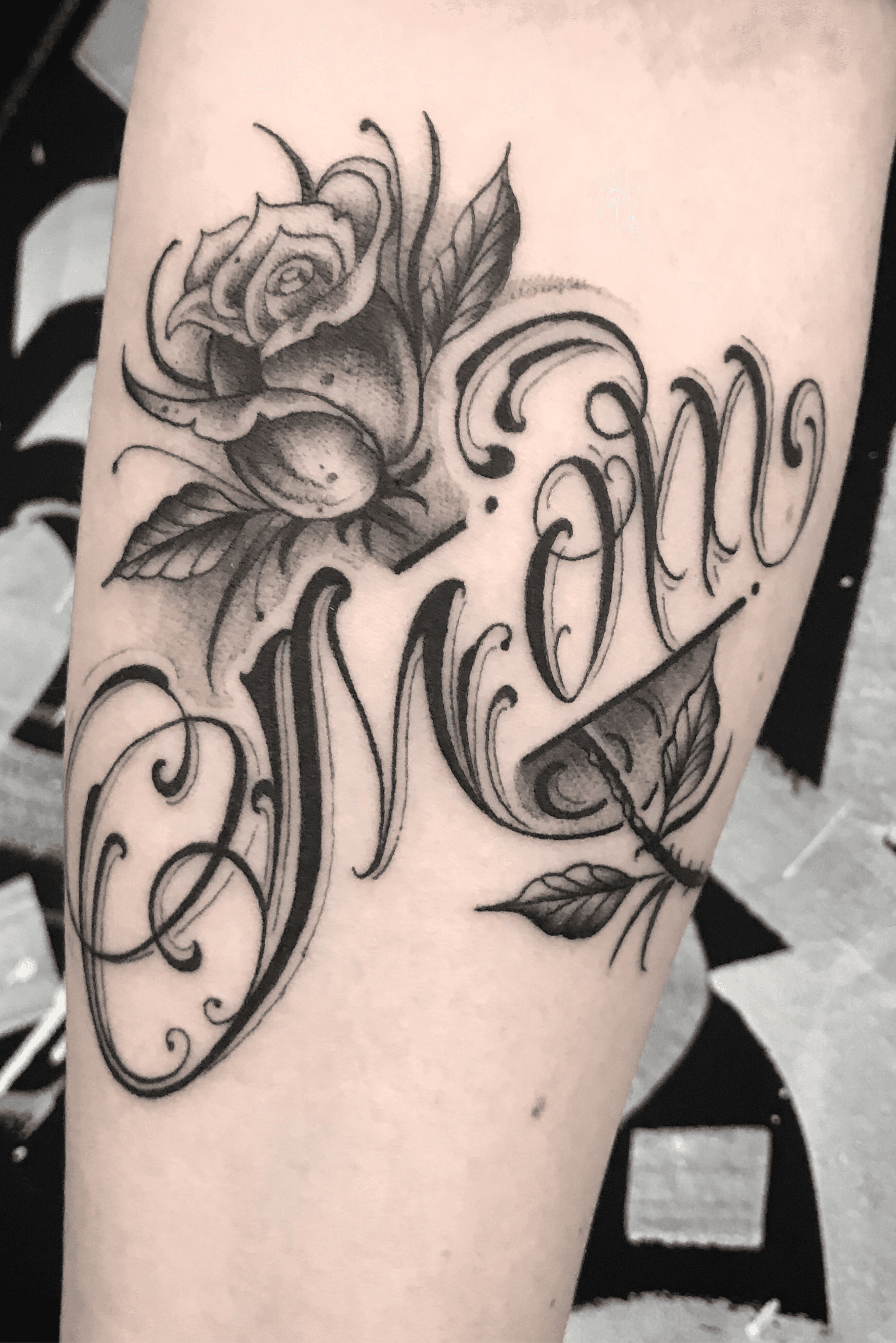 Mom tattoo  lettering tattoo  Tattoo lettering Mom tattoos Tattoos