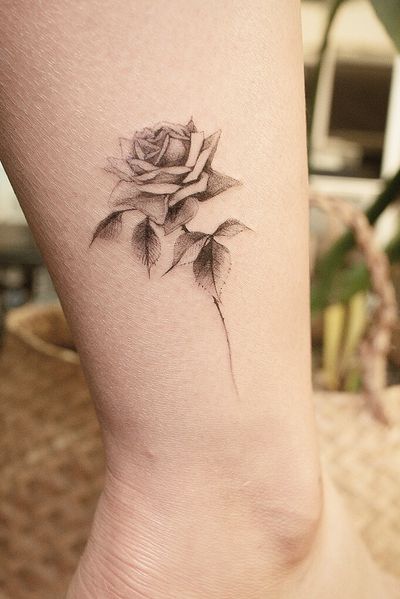 Jayeon Tattoo Tattooing Nature Seoul, kR https://open.kakao.com/o/sACZ2mgb Insta@tattooing_nature #koreatattoo #korea #seoul #fineline #flowertattoo #nature #naturetattoo