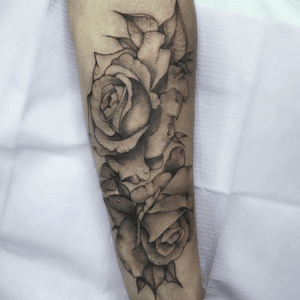 Beautiful black and grey roses done by Kelsey 