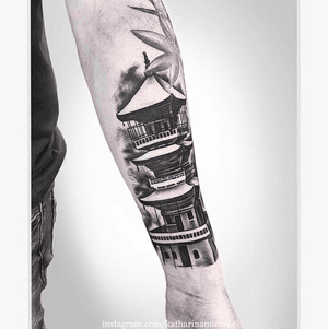 katharinamichme@gmail.com #tattoo #tattoodo #brightontattoo #brighton #hove #london #londontattoo #saniderm #blackandgrey 
