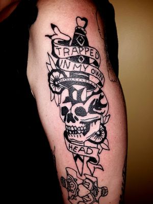 Skull and dagger. #tattoo #skull #dagger #tattoos #armtattoos #traditionaltattoo 