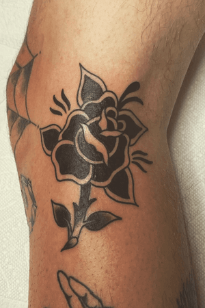 Traditional rose #tattoo #nyctattoo #inklife #ink #blackandgray #queens #americantraditional 