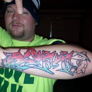 My BROTHER FROM ANOTHER MOTHER!!! Hes got his twin brother's name in graffiti done on him during the superbowl game. Lol. A definite trooper!!!