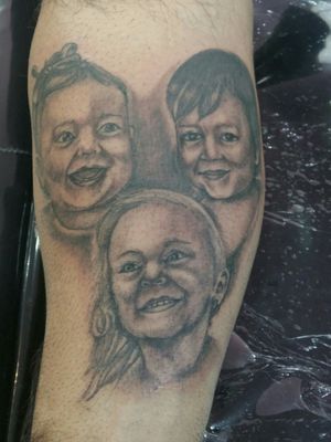 Tatuagem homenagens aos netos