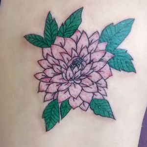 Flower Tattoo #tattoogirl #femaletattooartis #femaleartis #inkedwoman #womensempowerment #safespace #inkedup #wg #tattoostudio #tattooshop #ensenada #bajacalifornia #mexico #flowertattoo #flower #flowerpower 