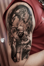 O arcanjo e o tempo. #tattoo #tatuagem #tatouage #arcanjomiguel #saomiguel #relogio #blackangray #pretoecinza #black #arm #tatuagemmasculina #braco #kikotattoorio #tiwatattoo #tattoo2me #tattodo #draw #design #ufrrj #riodejaneiro #saopaulo #manaus #amazonas #barradatijuca #ink #bondibeach #berlin #tokio #brasil 
