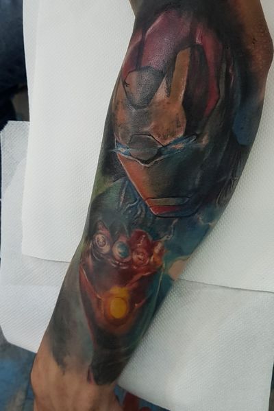 #Marvel #IronMan #EndGame #Thanos #Superhero #AvengersTattoo #avengers #fullcolor #fullarm 