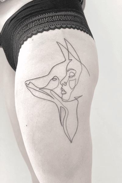 WOMAN & FOX b/g tattoo Via Cairoli 30(1ºpiano)Livorno Xinfo:📞0586/1753076 gianlucarondina@hotmail.it #drawing #tattooed #life #tattooartist #sketch #top #project #women #minimaltattoo #tattooflash #tattoomodel #singleline #mini #art #nature #artist #minimal #liner #DESIGNER #heart #outline #tattooing #minimalism #woman #fox
