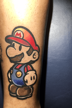 Paper Mario leg piece for a brother of mines. Done in 3 sessions. Care to follow me on Instagram @gmmtattoons