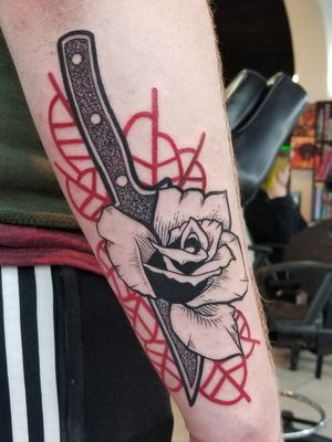 Illustrative blackwork/dotwork rose and knife. Experimenting with something a bit different for this one #knife #dagger #flower #rose #floral #abstract #blackwork