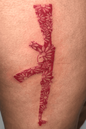 Ak47 floral #tattoo #tattoos #blackandgreytattoos #inkedmag#myinkaddict #lasvegas #tattooworkers #tattooartist #inked #blacktattoo #tattooart #daisies #artist #floral#floraltattoo #lasvegastattoo #lasvegastattooartist #ak47 # #artist #inked #peony #blxink #peonytattoo #peonies#crosshatch#blackworkerssubmission