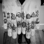Finger tattys 