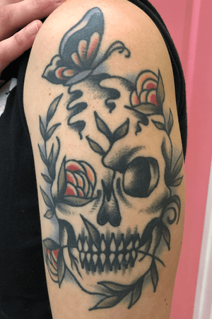 Abstract Skull Flower -upper arm 