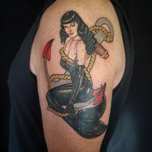 #mermaid #mermaidtattoo #bettypage #leather #anchor #sailortattoo #sailortattoos #pinupgirl #pinuptattoo #pinup 