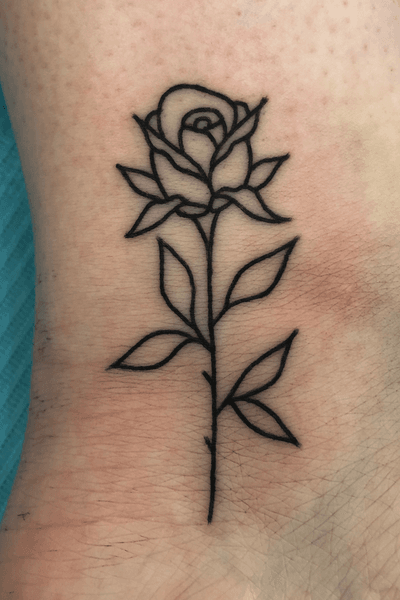 Simple Rose outline 