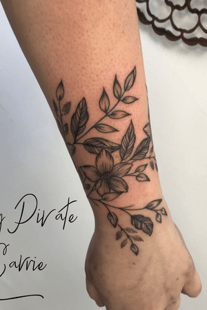 Tattoo by Lady Pirates Tattoo Studio