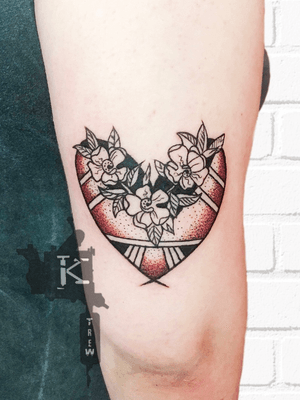 By Kirstie Trew • KTREW Tattoo • Birmingham, UK 🇬🇧 #dotworktattoo #dotwork #flowertattoo #hearttattoo