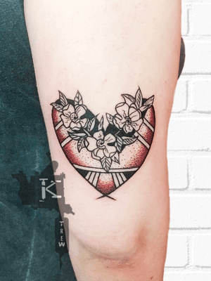 By Kirstie Trew • KTREW Tattoo • Birmingham, UK 🇬🇧 #dotworktattoo #tattoo #birminghamuk #flowertattoo #hearttattoo
