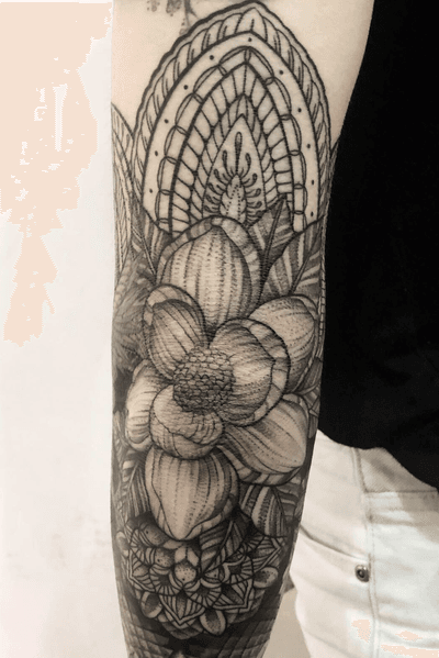 More progress on @misimiluv sleeve from last week. Coming along finally. Got openings for this month at the new spot in cypress at Skanvas Tattoo. Hit me up for details. Consultations open tues-sat. And down for walkins when available for now or whatever. Message me for appointments. Thanks for looking! #peaces #blackwork #magnoliaflower #ornamental #mandala #dotwork #wip #progress #girlswithtattoos #guyswithtattoos #flower #tattoo #inkedlife #arte #inkedlife #bless #hustle #cypress #anahiem #cerritos #buenapark #fullerton #california #sleeve