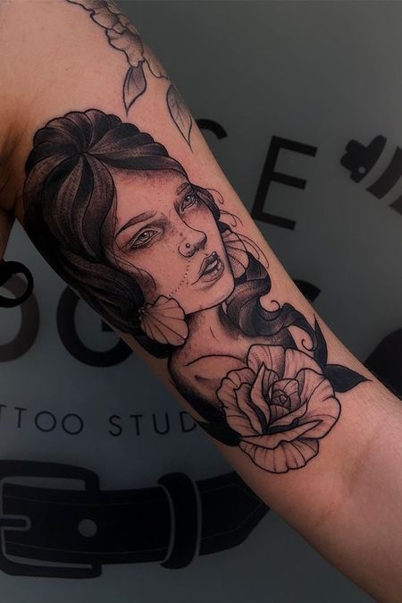 Flash tattoo
