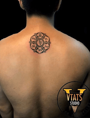 Ta làm chủ cuộc đời ta..." Bánh xe Pháp Luân"--------Buddha wheel inspried tattoos ......#quangvuart #radiantcolorink #soulofcolor #stelcilswalow #sonen #minitattoo #newshool #sutuvangsupply#tattoohanoi #hanoitattoo #vtatsstudio #tattooing #traditionaltattoo #tattoolife #tattoomen #tattooink #tattoos #vietnamtattoo #freedesign #tattooshop #tattoowomen #traditionnalart #customertattoo #vietnamtattoo #tattooist #tattooshop #tattooed #vietnamtattoo #buddha #wheeltattoo- - - - - - - - - -C O N T A C T U S :📍 Address: 3th Floor , 12 Cho Gao St, Hoan Kiem Dist, Ha Noi📍 Địa Chỉ: Tầng 3, 12 Chợ Gạo, Hoàn Kiếm , Hà Nội🗓 Booking : 090.381.1866📌 Instagram http://www.instagram.com/quangvu2807/📎 FB : https://www.facebook.com/artist.quangvu📧 Email : Vtats.studio@gmail.com📌https://vtatsstudiotattoopiercing.business.site/