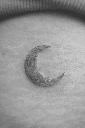 Detail micro tattoo