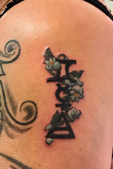 Flash tattoo