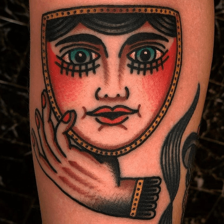 Tatuaje de Marcus Norrild #MarcusNorrild #portrait #ladyhead #traditional #mask #hand