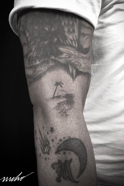 Flash tattoo