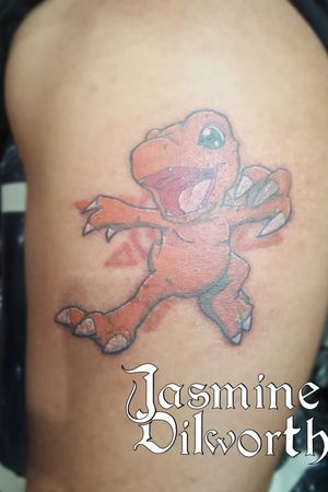 Convention lighting is the worst! Either too dark or you get a wicked glare. Anyways, here's Agumon from my flash book! #tattoo #tattooartist #femaletattooartist #anime #animeink #animetattoo #videogame #videogametattoo #agumon #agumontattoo #digimon #digimontattoo #flashtattoo #flash #colortattoo #armtattoo #greenland #greenlandnh #nh #newhampshire #newyork #geneva #genevany #ny #boston #kittery #dovernh #newenglandartist 