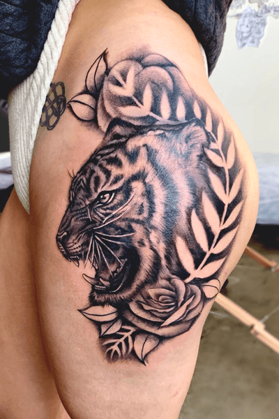Realistic tiger tattoo (WIP)