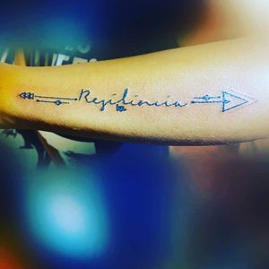 6to #tatto #resiliencia capacidad que tiene una persona para superar circunstancias traumáticas #brazo #tequis #qro 😍 #tatuador Kayo Rayones 