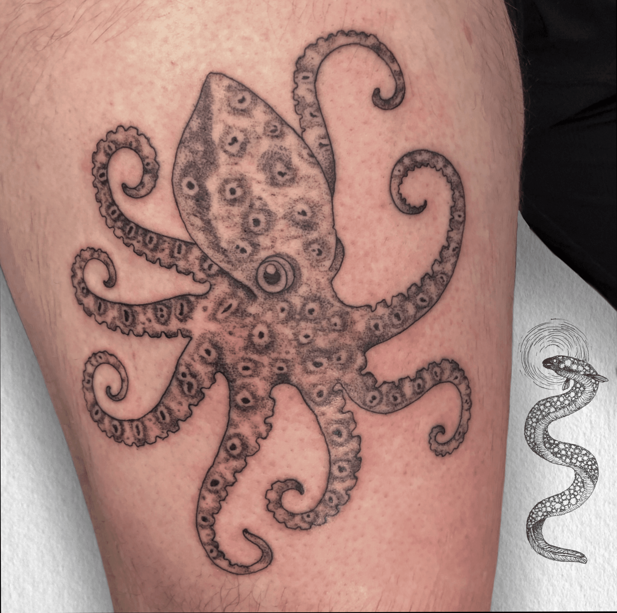 Tattoo uploaded by Doug Fortin • Blue-ringed octopus done in a stipple style. • Tattoodo