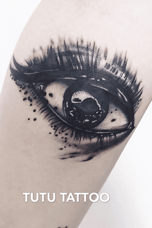 eyes tattoo# in tutu tattoo  wechat:13025151762