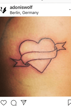 Traditional Linework HEART WITH BANDEROLE