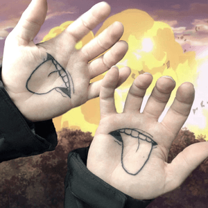 Deidara hands on @makaitattooartist #flashtattoo #naruto #deidara #anime #manga #otaku #nerd