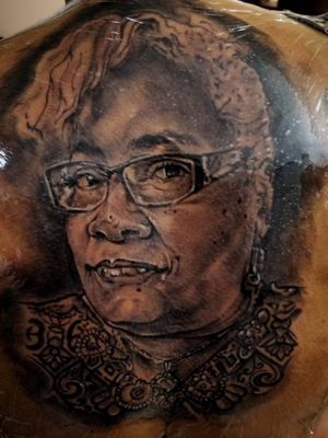 Now Diane was a rock when it came to getting this tattoo of her Mom (ancestor) and present energy