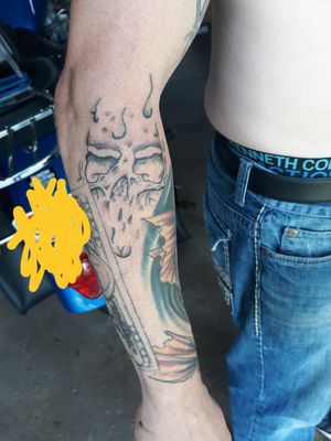 Skull freehand on a friend