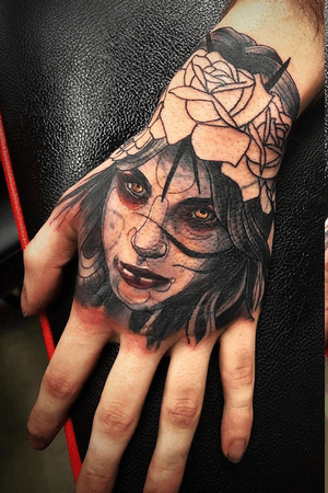 Hand piece still more to go, done by bigbear_tattoo