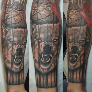 All angles from my snarling wolf today on my forearm #Wolf #Forearm #Realism 