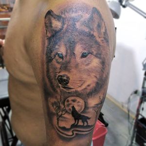 Lobo.. Instagram @juanesblest_tattoo 