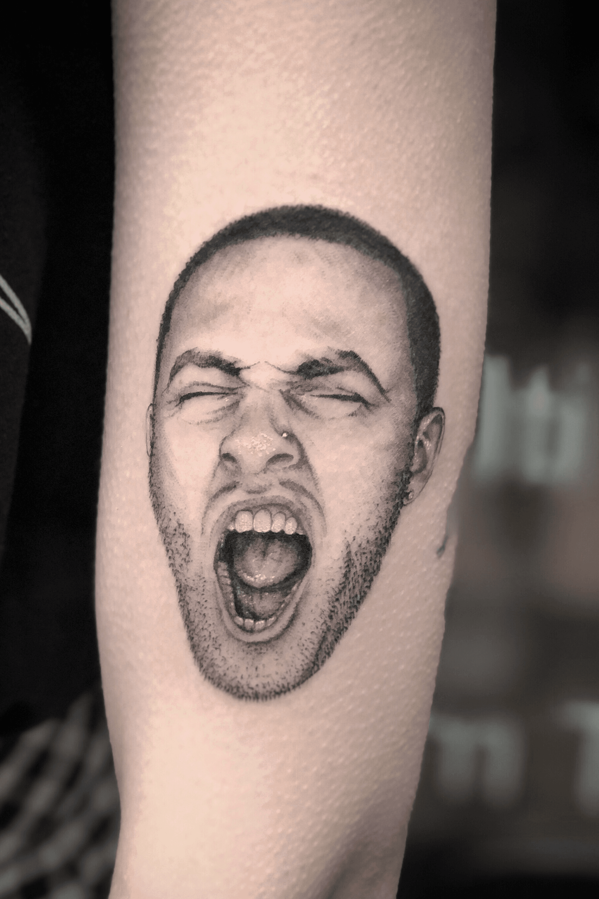 Pete Davidson unveils tattoo tributes to Ariana Grande hours before Mac  Millers death  Mirror Online