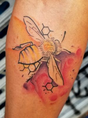 Little water color bee #bee #tat #tattoo #watercolortattoos #colortattoo #nyctattoos #nyc #tattooed 