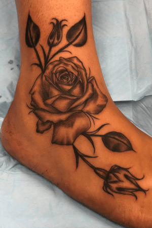 Black n grey roses
