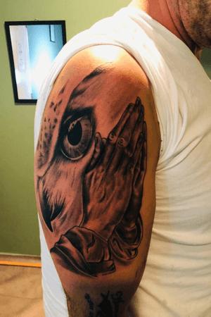 Eagle with praying handsFor appointments-Message us directly on Facebook -Call now on +64 22 529 1500-Email us on info@gargoyletattoos.co.nz-Click on the below linkhttps://www.gargoyletattoos.co.nz/contact-us/Web Address: https://www.gargoyletattoos.co.nzInstagram:https://instagram.com/gargoyletattoosFacebook:https://www.facebook.com/gargoyletattoostudio#tattooideas #tatts #tat #tattooartistauckland #tattooparlour #tattooparlourauckland #tattooshop #tattooshopauckland #aucklandcentral #auckland #aucklandtattoo #tattooauckland #tattooartistauckland #tattoos #tattoo #tattooartist #gargoyletattoostudio #tattoomachine #tattoolovers #tattoostyle #animaltattoo #lion #liontattoo #animal #wildtattoo #instadaily #insta #instagram #girlstattoo #instamag #tattoolove