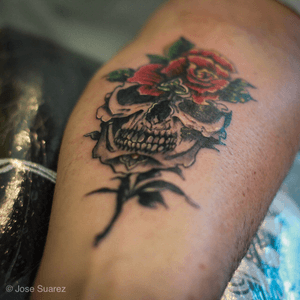 #tattoo #skull #rose
