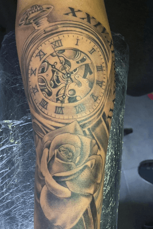 One more Rose 🌹 with Clock 🕰 done few weeks back. Will share complete half sleeve soon.For appointments-Message us directly on Facebook -Call now on +64 22 529 1500-Email us on info@gargoyletattoos.co.nz-Click on the below linkhttps://www.gargoyletattoos.co.nz/contact-us/Web Address: https://www.gargoyletattoos.co.nzInstagram:https://instagram.com/gargoyletattoosFacebook:https://www.facebook.com/gargoyletattoostudio#tattooideas #tatts #tat #tattooparlour #tattooparlourauckland #tattooshop #tattooshopauckland #aucklandcentral #auckland #aucklandtattoo #tattooauckland #tattooartistauckland #tattoos #tattoo #tattooartist #gargoyletattoostudio #tattoomachine #tattoolovers #tattoostyle #NZtattoo #rose #rosetattoo #artist #nz #clocktattoo #clock #time #instagram #newzealand #instamag