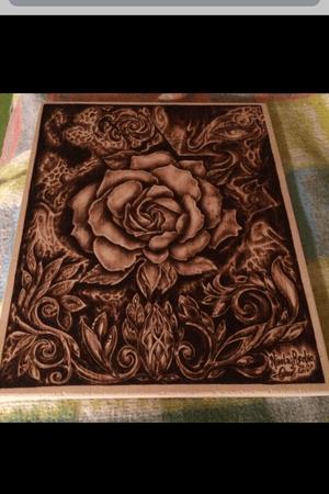#phyrography #woodburning #art #artofvisual #freehand #rosas #roses
