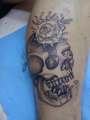 Skull tattoo 