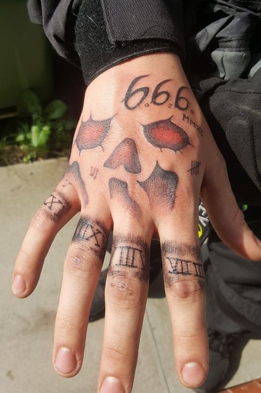 Flash tattoo